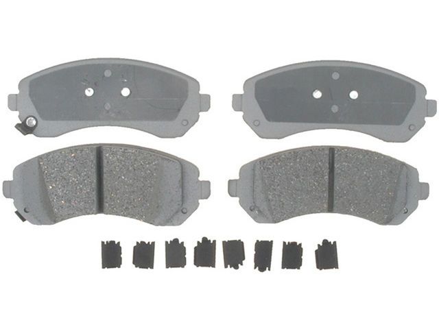 2005, 2004, 2003, 2002, 2001 Pontiac Aztek Disc Brake Pad Set