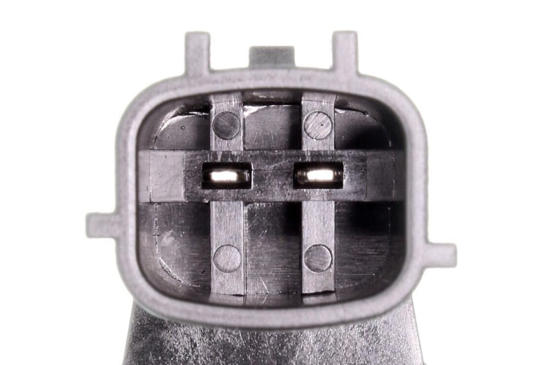 2018, 2017, 2016, 2015, 2014, 2013, 2012, 2011, 2010, 2009 Nissan GT-R Engine Variable Valve Timing (VVT) Solenoid