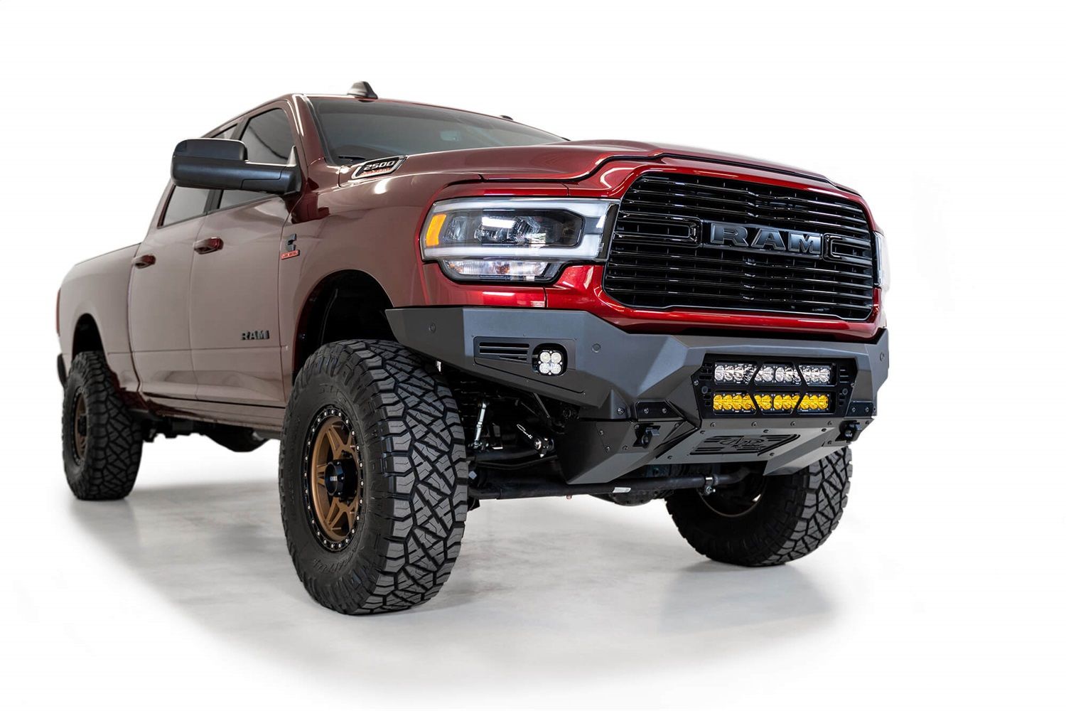 2020, 2019 Ram 2500 Bumper