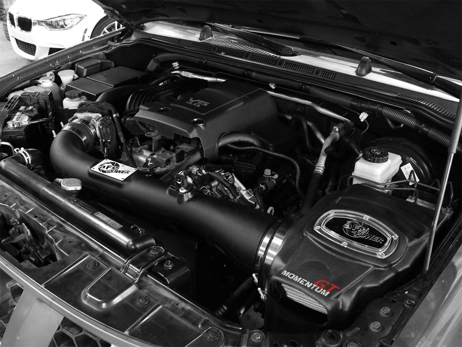 2018, 2017, 2016, 2015, 2014, 2013, 2012, 2011, 2010, 2009, 2008, 2007, 2006, 2005 Nissan Frontier Air Intake Kit
