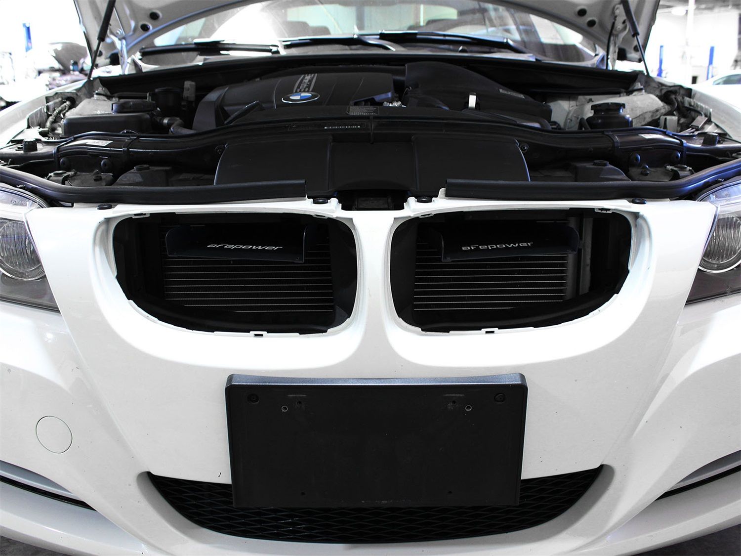 2012, 2011, 2010, 2009, 2008 BMW M3 Engine Air Intake Scoop