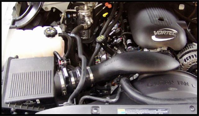 2001-2006 GMC Sierra 3500 Engine Cold Air Intake Performance Kit (Airaid)