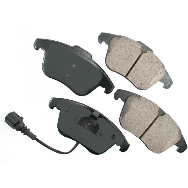 2009-2017 Volkswagen Tiguan Disc Brake Pad Set - Front (Akebono)