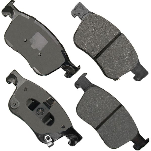 2022-2024 Honda Civic Disc Brake Pad Set - Front (Akebono)