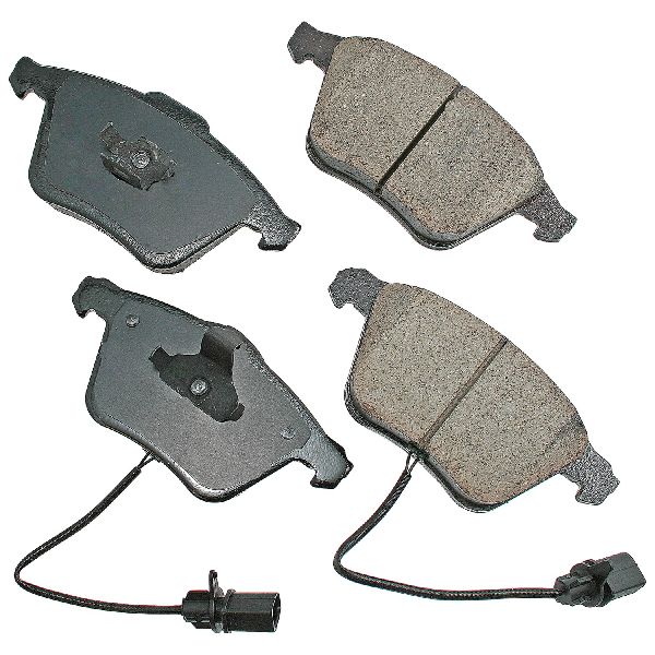 2005-2011 Audi A6 Disc Brake Pad Set - Front (Akebono)
