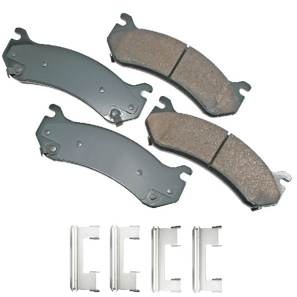 2003-2006 Chevrolet Express 2500 Disc Brake Pad Set - Front (Akebono)