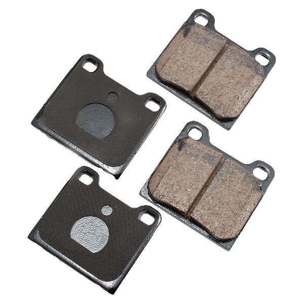 1998-2000 Volvo V70 Disc Brake Pad Set - Rear (Akebono)