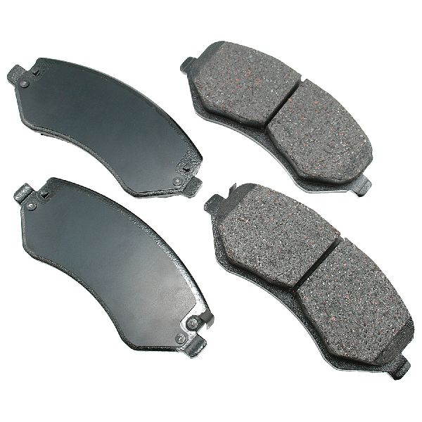2001-2007 Dodge Caravan Disc Brake Pad Set - Front (Akebono)