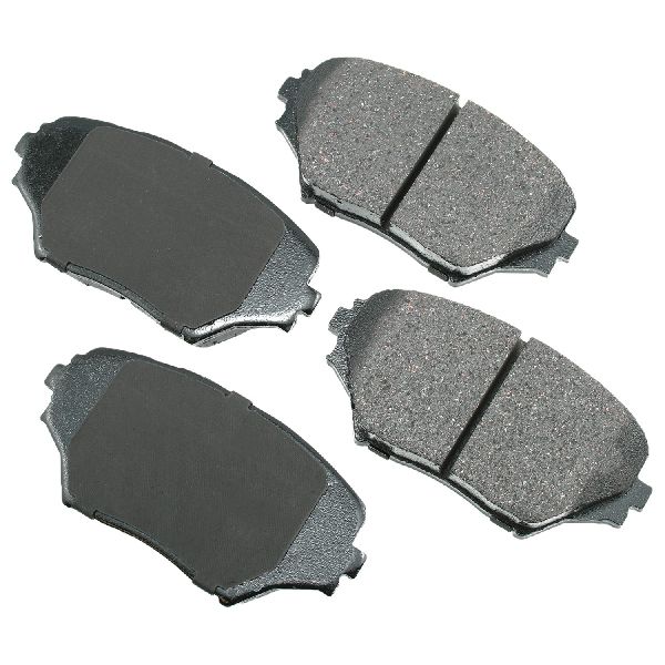 2001-2005 Toyota RAV4 Disc Brake Pad Set - Front (Akebono)