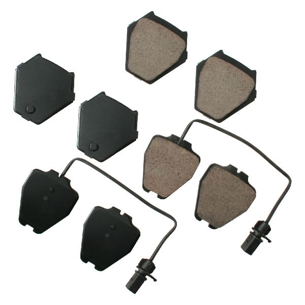 2000-2004 Audi A6 Disc Brake Pad Set - Front (Akebono)