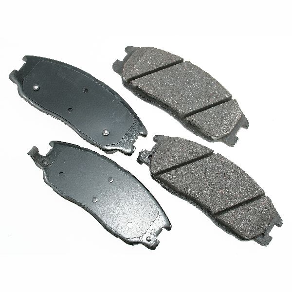 2003-2009 Kia Sorento Disc Brake Pad Set - Front (Akebono)