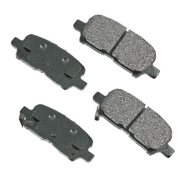 2004-2008 Pontiac Grand Prix Disc Brake Pad Set - Rear (Akebono)