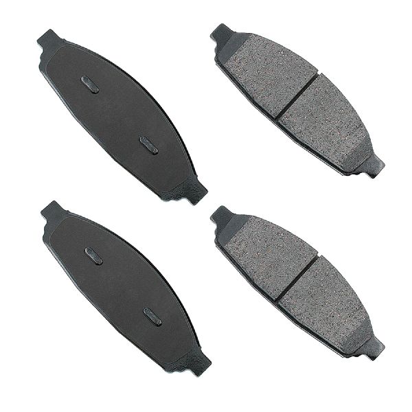 2003-2005 Lincoln Aviator Disc Brake Pad Set - Front (Akebono)