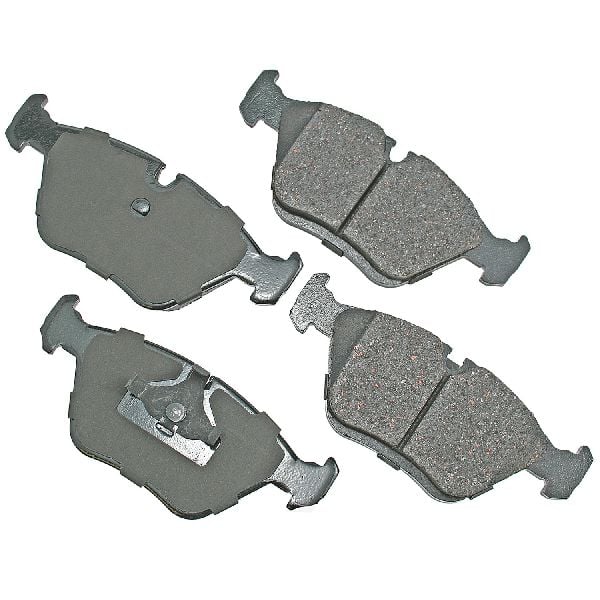 1997-2006 Jaguar XK8 Disc Brake Pad Set - Front (Akebono)