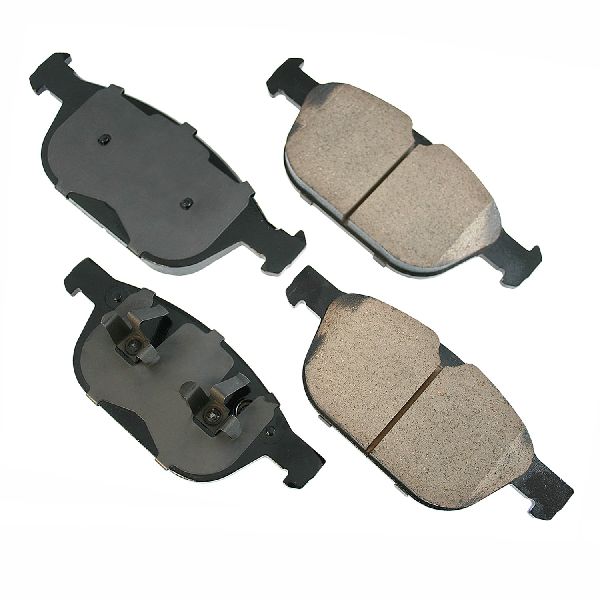 2003-2014 Volvo XC90 Disc Brake Pad Set - Front (Akebono)