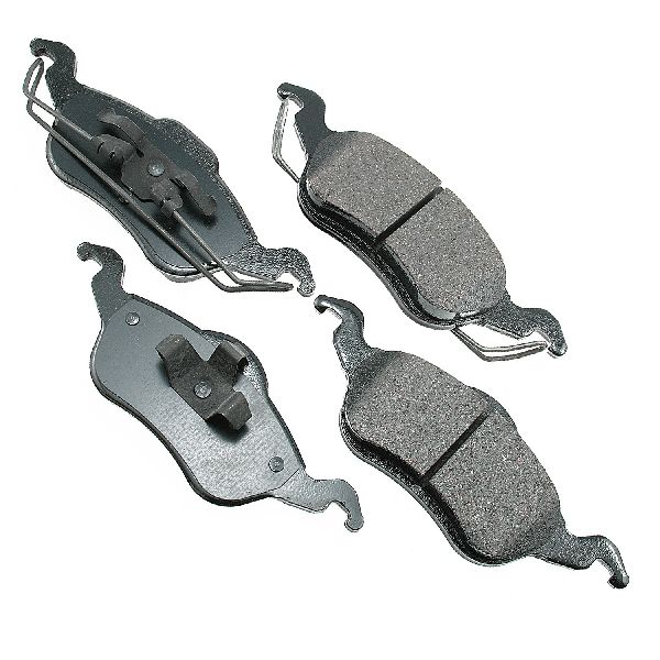 2000-2004 Ford Focus Disc Brake Pad Set - Front (Akebono)