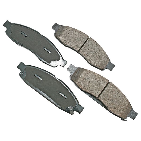 2004-2006 INFINITI QX56 Disc Brake Pad Set - Front (Akebono)