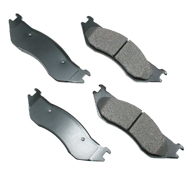 2003-2006 Dodge Durango Disc Brake Pad Set - Front (Akebono)