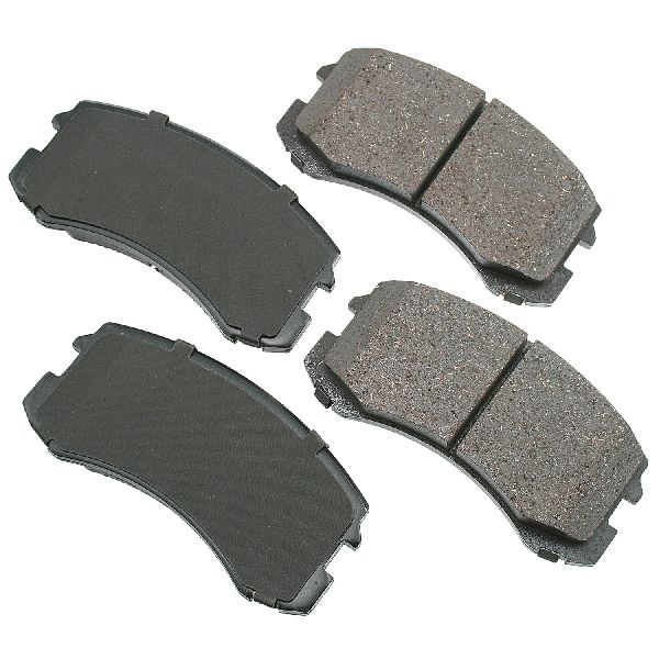 2002-2007 Mitsubishi Lancer Disc Brake Pad Set - Front (Akebono)