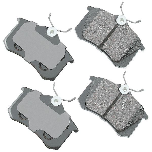 1987-1997 Volkswagen Jetta Disc Brake Pad Set - Rear (Akebono)