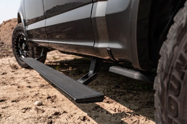 2020-2024 Ford F-150 Running Board (AMP Research)