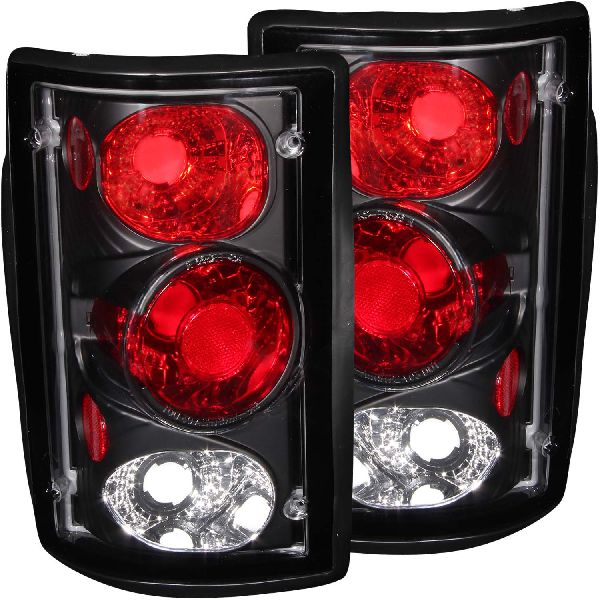 2003-2006 Ford E-150 Tail Light Set (ANZO)