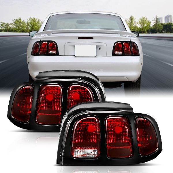 1996-1998 Ford Mustang Tail Light Set (ANZO)