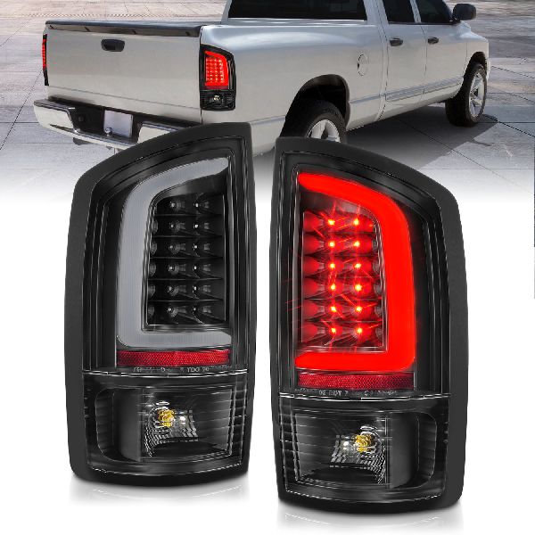 2002-2006 Dodge Ram 1500 Tail Light Set (ANZO)