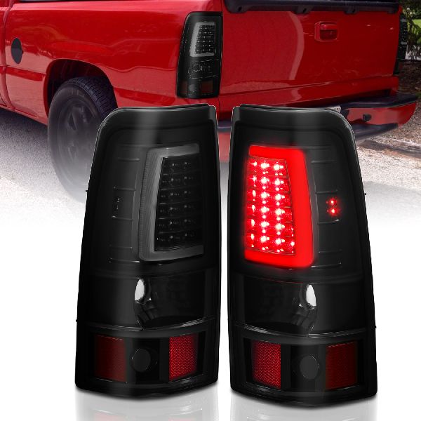 1999-2004 GMC Sierra 2500 Tail Light Set (ANZO)