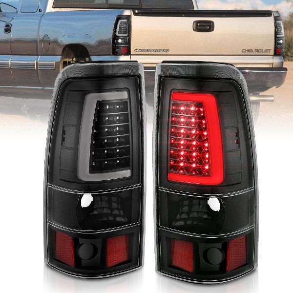 1999-2004 GMC Sierra 2500 Tail Light Set (ANZO)