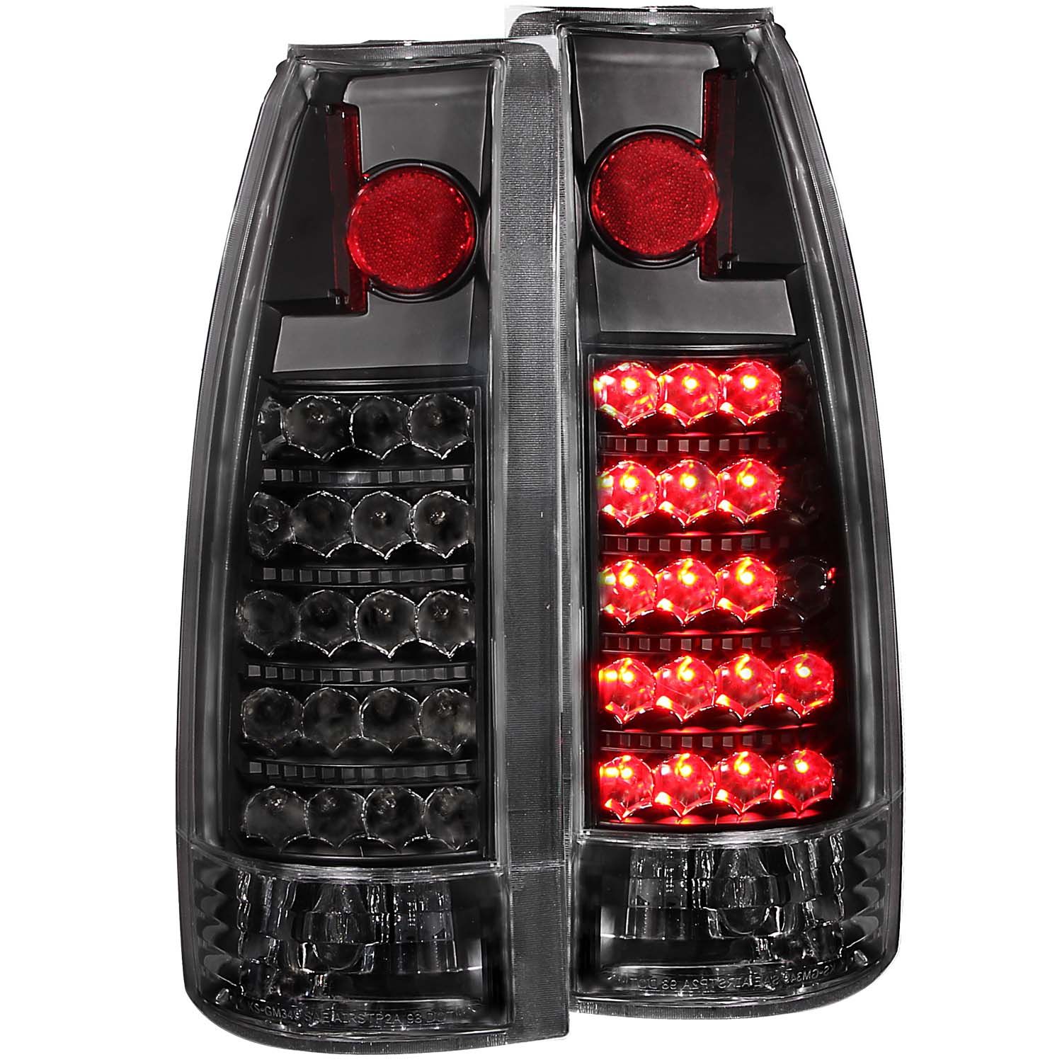 1989, 1988 GMC R2500 Tail Light Set
