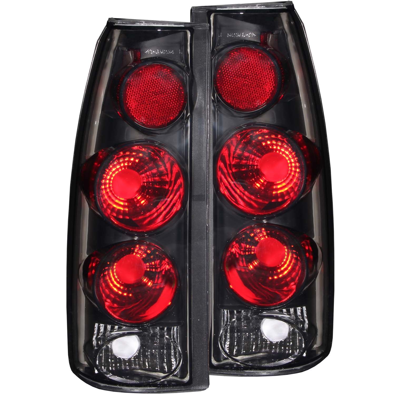 1989, 1988 GMC R2500 Tail Light Set