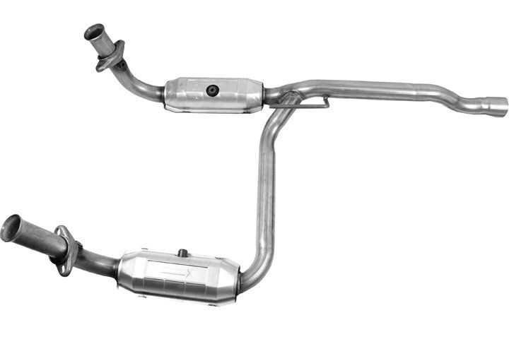 2011, 2010, 2009, 2008, 2007 Dodge Nitro Catalytic Converter