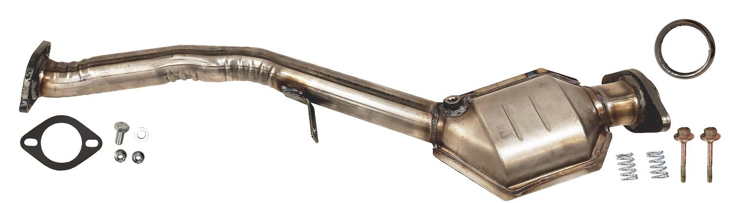 2006, 2005 Subaru Outback Catalytic Converter