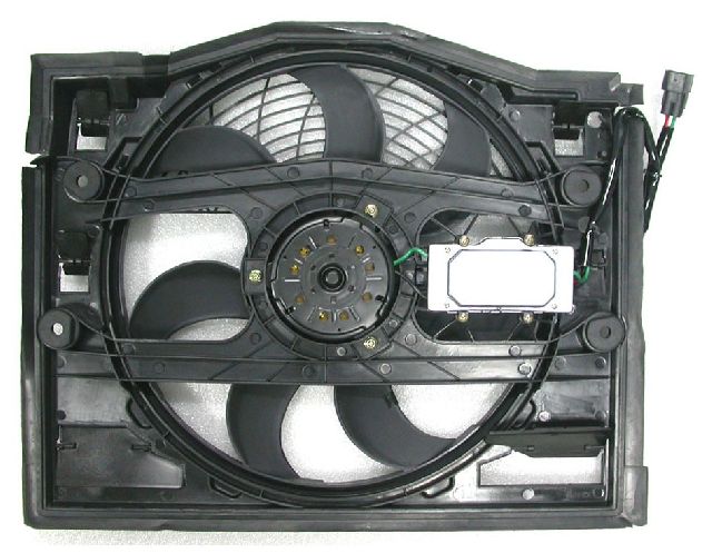 1999-2000 BMW 328i A/C Condenser Fan Assembly (APDI)