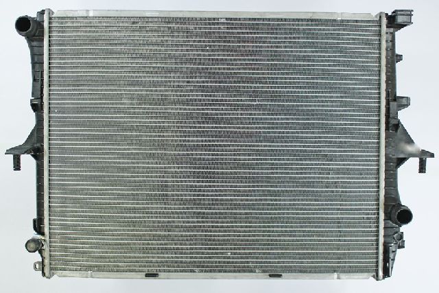 2003-2010 Porsche Cayenne Radiator (APDI)