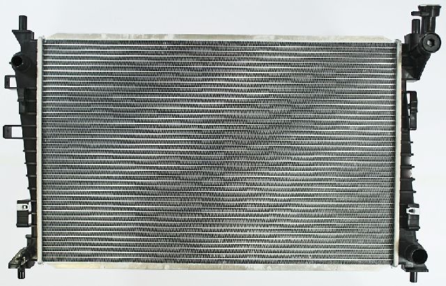 2008-2011 Ford Focus Radiator (APDI)