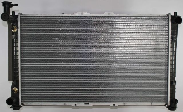 2002-2005 Kia Sedona Radiator (APDI)