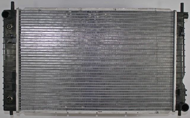 2005 Chevrolet Equinox Radiator (APDI)