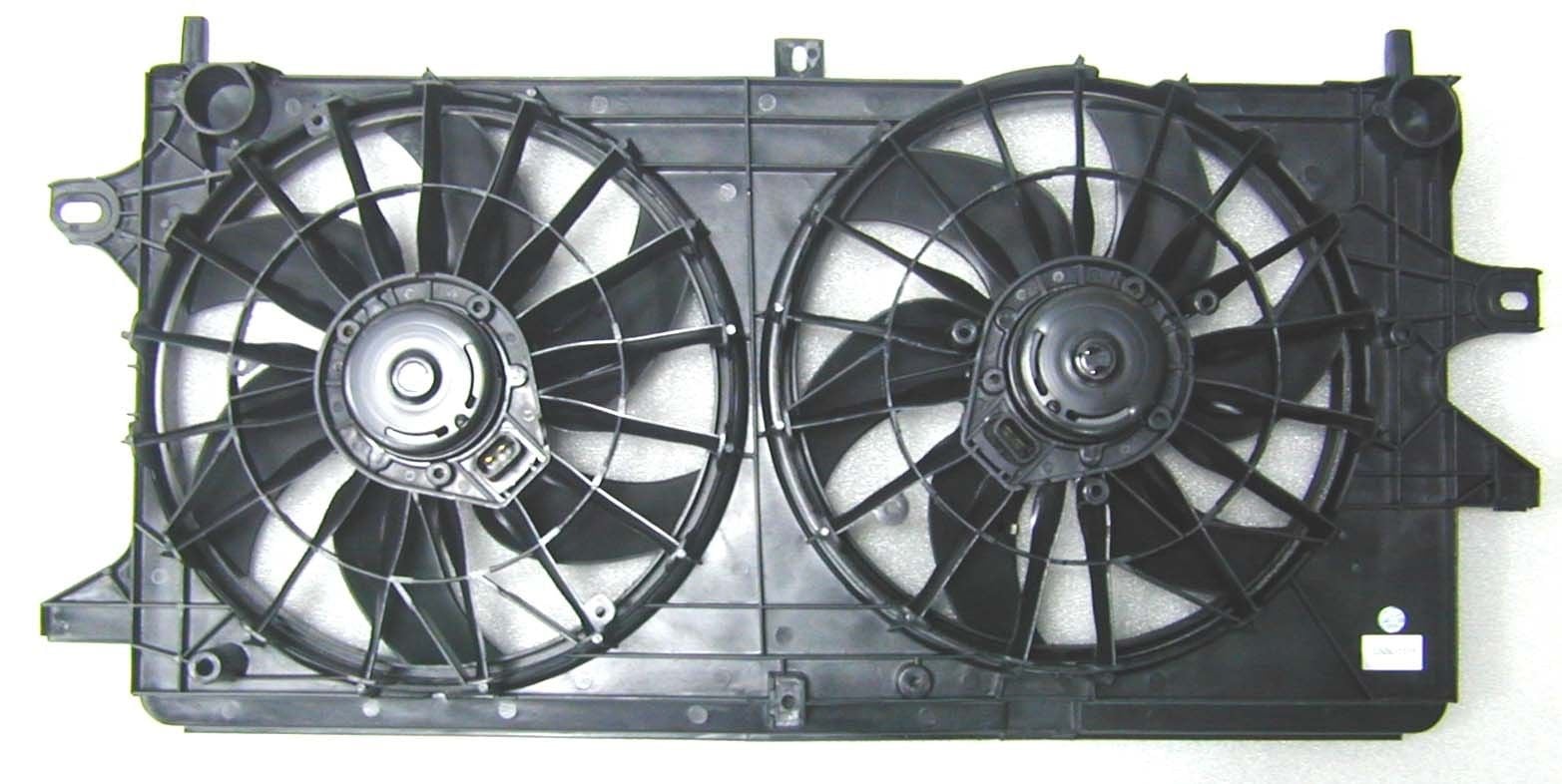 2006, 2005, 2004 Pontiac Grand Prix Dual Radiator and Condenser Fan Assembly