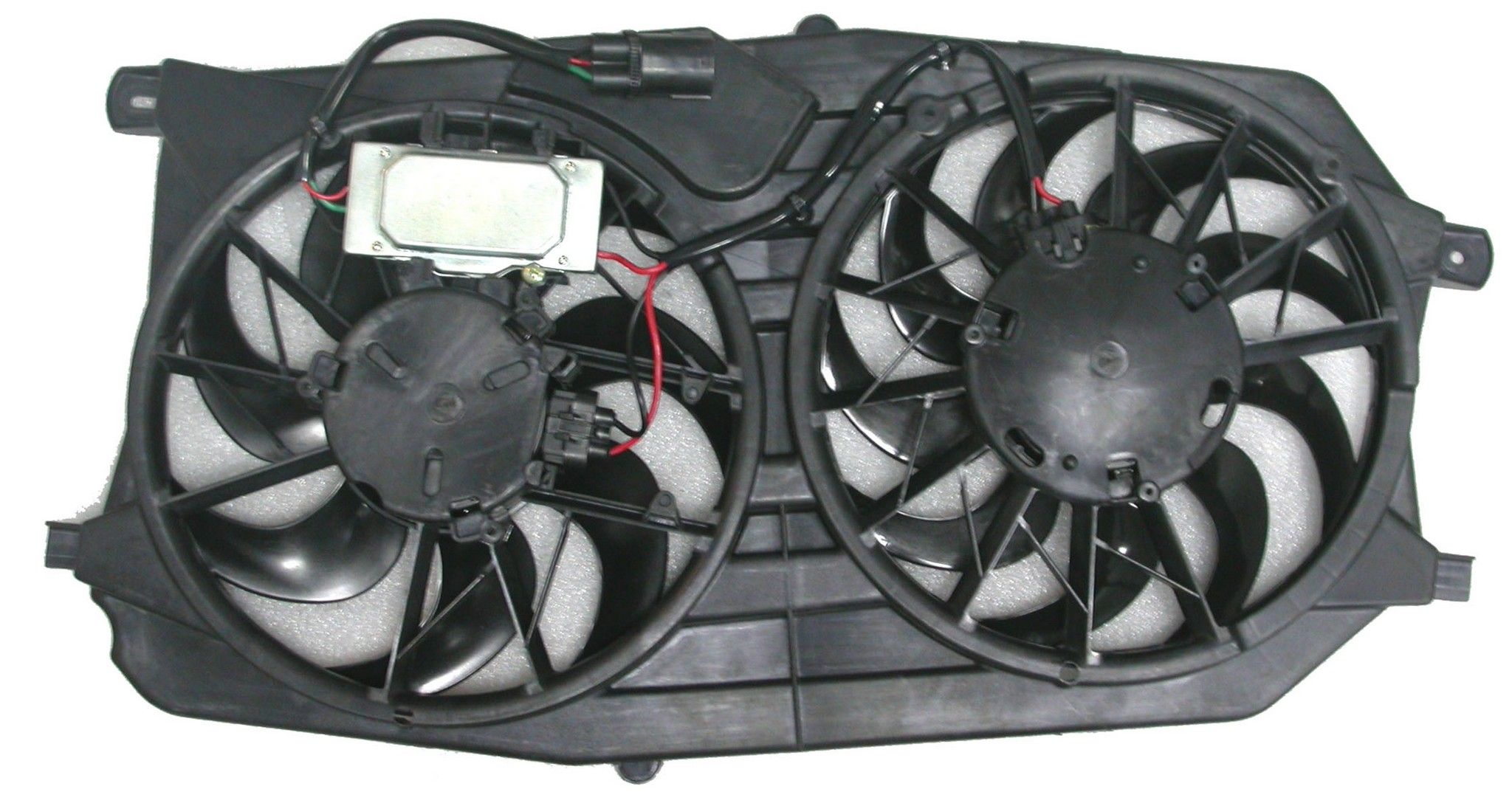 2007, 2006, 2005 Ford Freestyle Hundred Dual Radiator and Condenser Fan Assembly