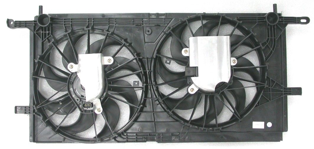 2005, 2004, 2003, 2002, 2001 Pontiac Aztek Dual Radiator and Condenser Fan Assembly