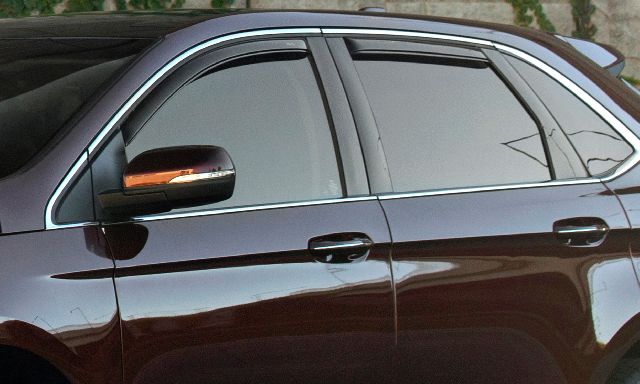 2013-2018 Hyundai Santa Fe Sport Side Window Deflector (Auto Ventshade (AVS))
