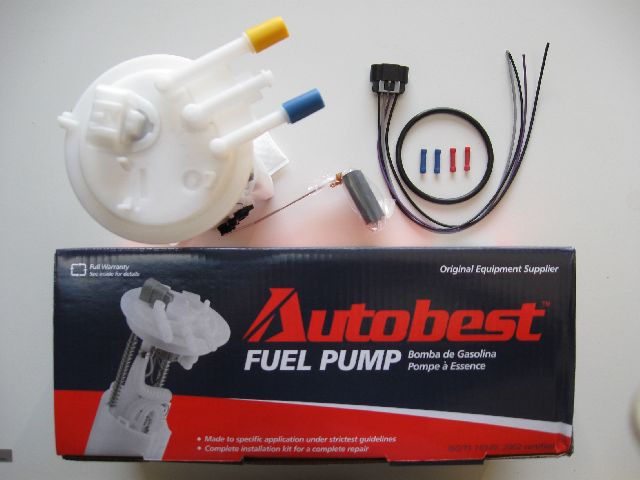 1997-2002 Chevrolet Express 2500 Fuel Pump Module Assembly (AutoBest)