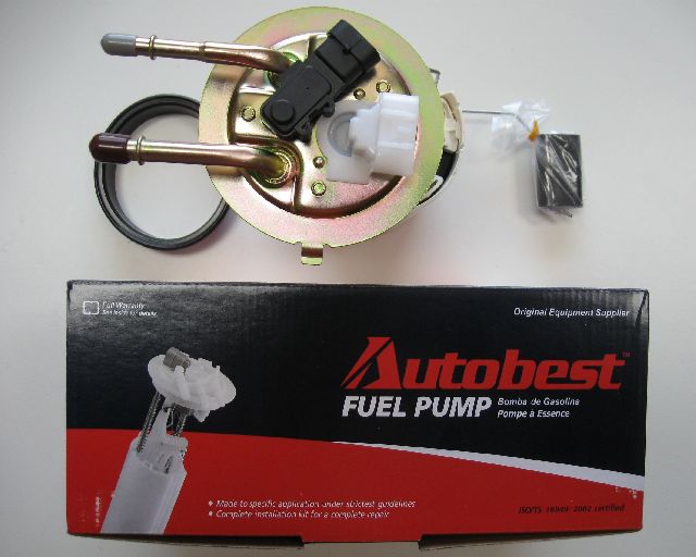 2002-2003 Chevrolet Avalanche 1500 Fuel Pump Module Assembly (AutoBest)
