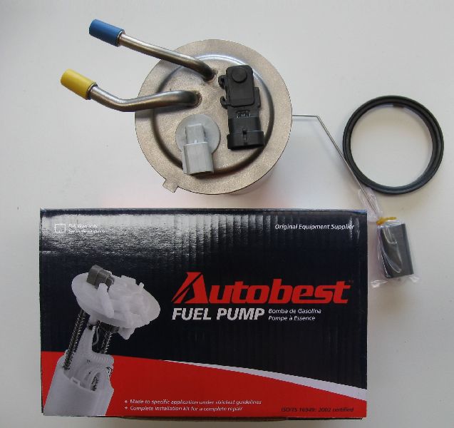 2002-2004 GMC Yukon XL 1500 Fuel Pump Module Assembly (AutoBest)
