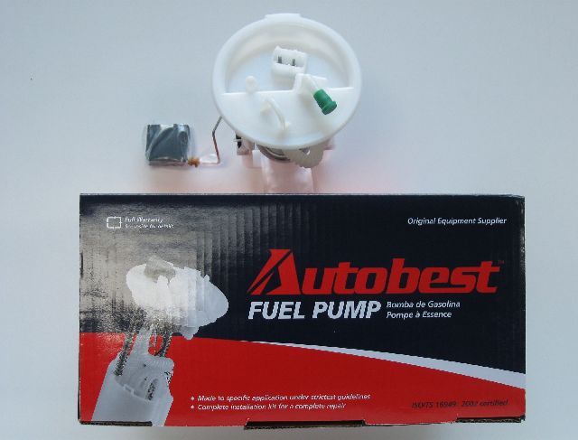 1999-2000 BMW 328i Fuel Pump Module Assembly - Right (AutoBest)