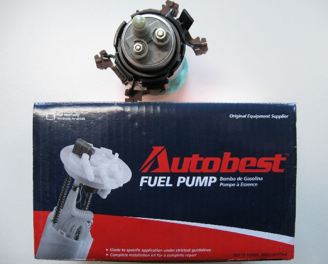 1993-1994 BMW 740i Fuel Pump and Strainer Set (AutoBest)
