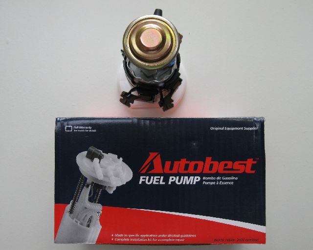 1989-1993 BMW 535i Fuel Pump and Strainer Set (AutoBest)