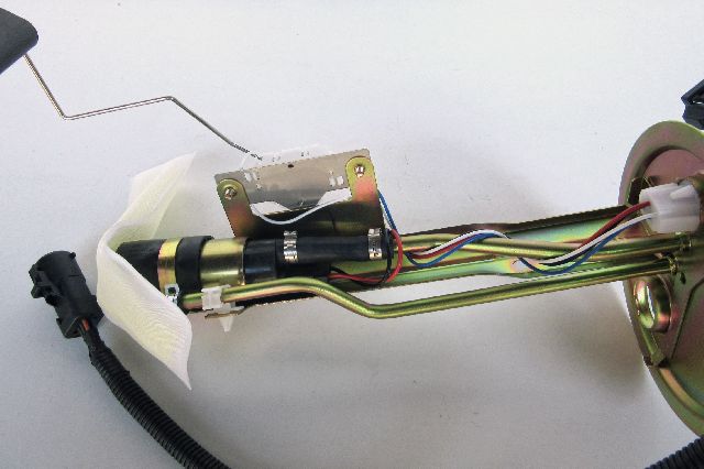 1999 Lincoln Navigator Fuel Pump and Sender Assembly (AutoBest)